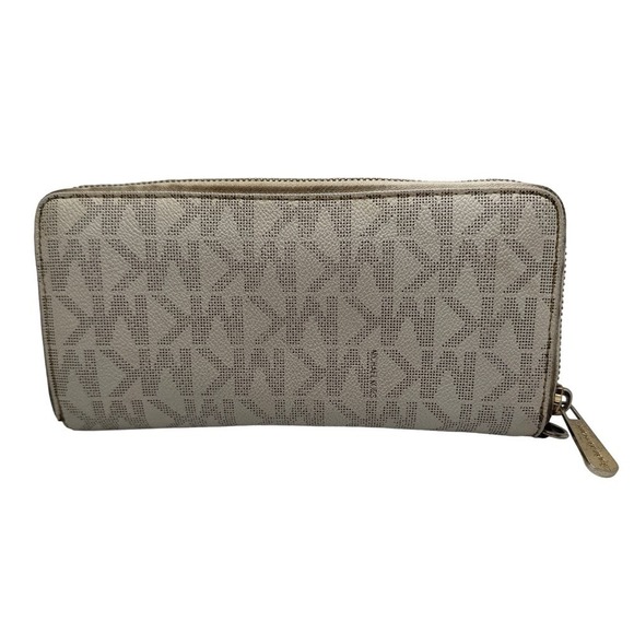 MICHAEL KORS Jet Set Zip Around Wallet - Picture 2 of 12